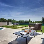 Modern Villa With Swimming Pool